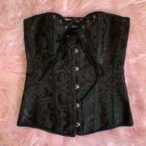 **MUST GO** Black Corset
